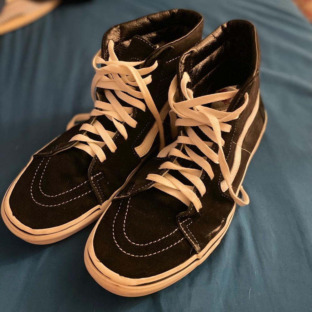 VANS hightop mens shoes size 11.5 black and white